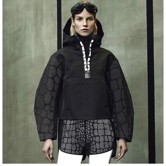 Alexander Wang x H&M Women's cropped windbreaker anorak Black Hooded Sz 2 Jacket
